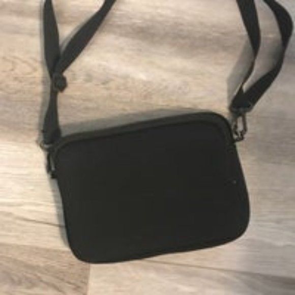 Apple Ipad Mini Case - Picture 3 of 3